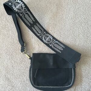 HAMIMI Black Sarma Saddle Bag